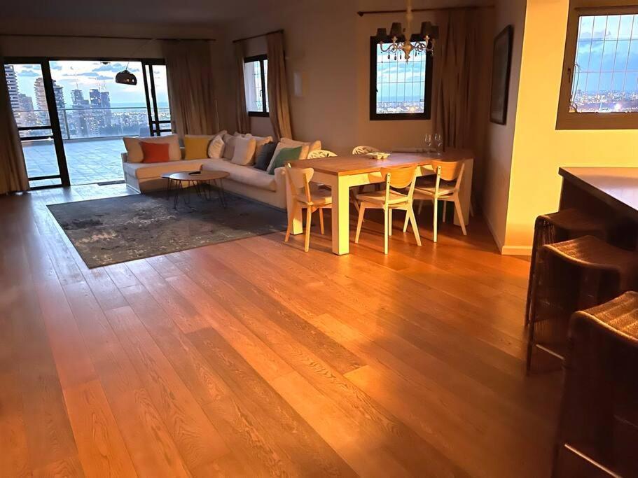 Beautiful Penthouse W/Amazing View, Prime Location Apartment Ramat Gan Exterior photo