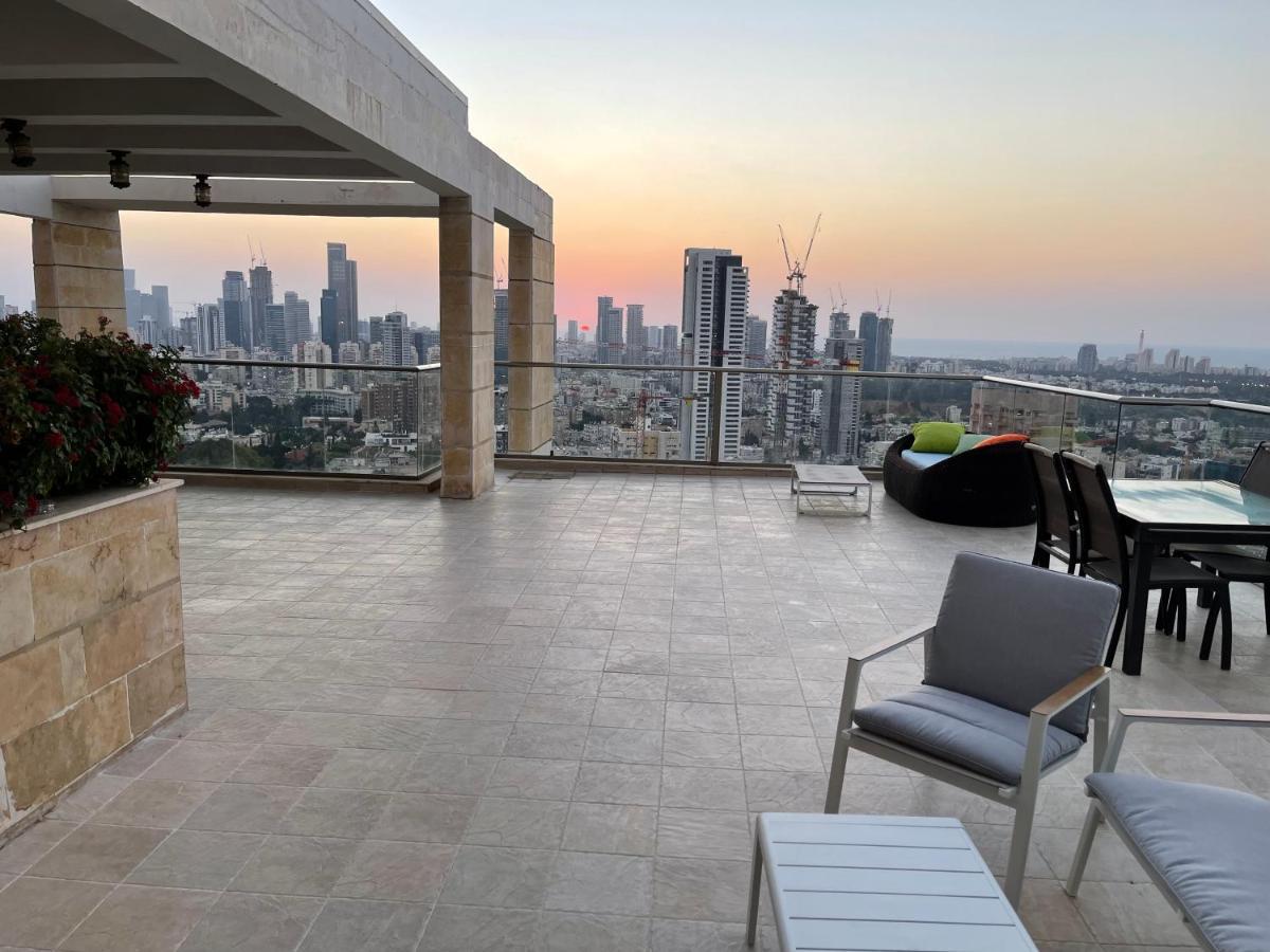 Beautiful Penthouse W/Amazing View, Prime Location Apartment Ramat Gan Exterior photo