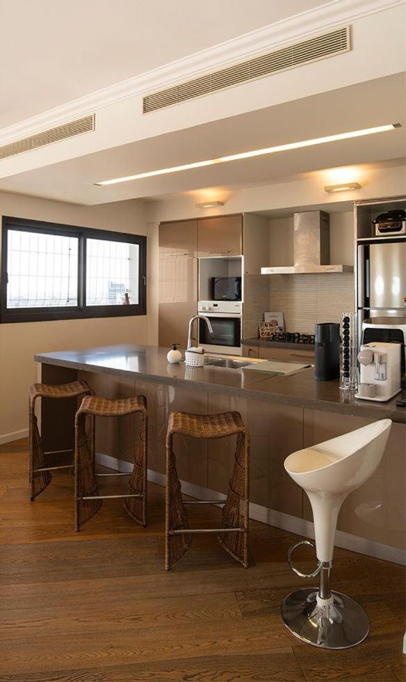 Beautiful Penthouse W/Amazing View, Prime Location Apartment Ramat Gan Exterior photo